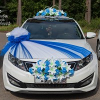 свадебные украшения на машину в синем цвете